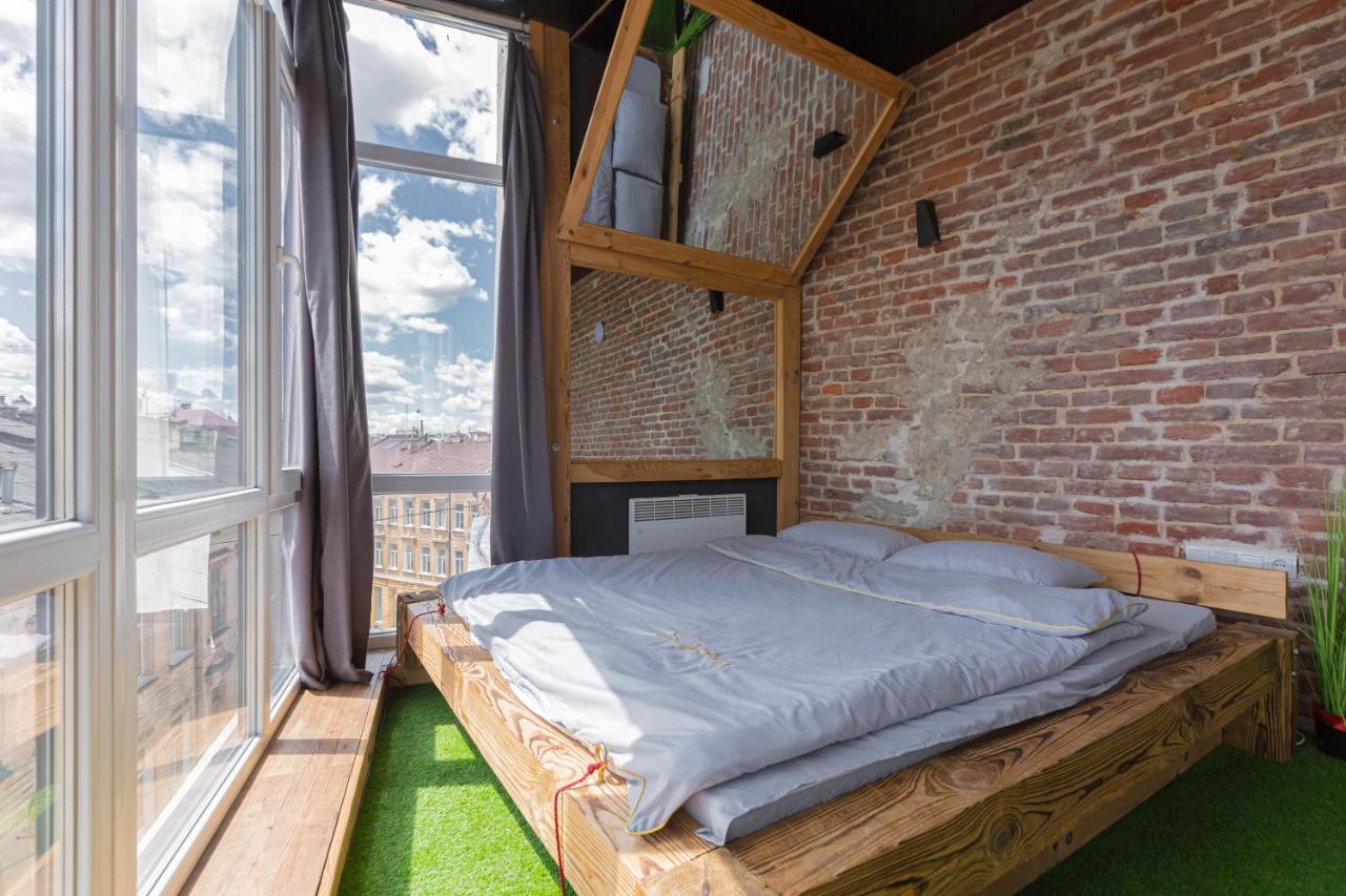 З Оглядовою Терасою На Львів Вулиця Свободи 35 Apartman Kültér fotó